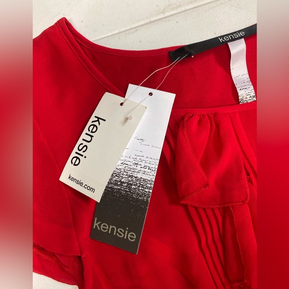 Kensie Dresses & Skirts - NWT Kensie Apple Red Casual Dress